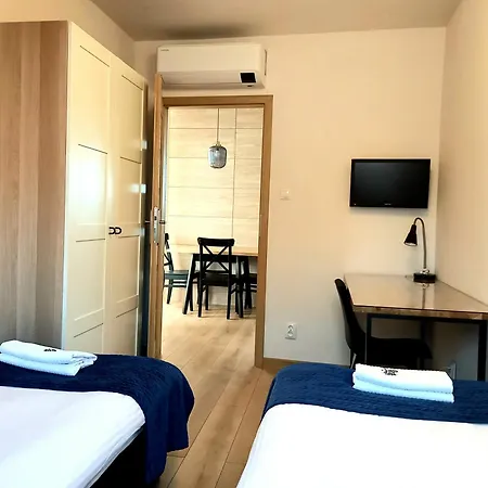 ゲストハウス Agatomdom Gdansk, Taras-grill-kuchnia, 1800m Stare グダニスク