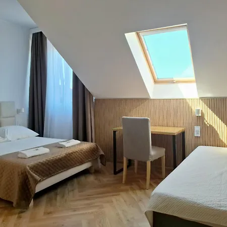 Agatomdom Gdansk, Taras-grill-kuchnia, 1800m Stare 3* グダニスク