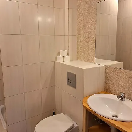 Agatomdom Gdansk, Taras-grill-kuchnia, 1800m Stare Guest house Gdansk