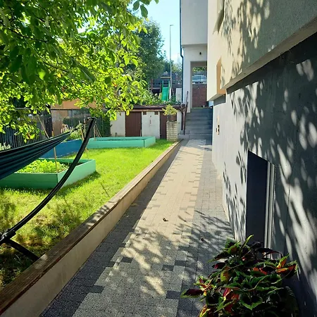 Agatomdom Gdansk, Taras-grill-kuchnia, 1800m Stare Gæstehus