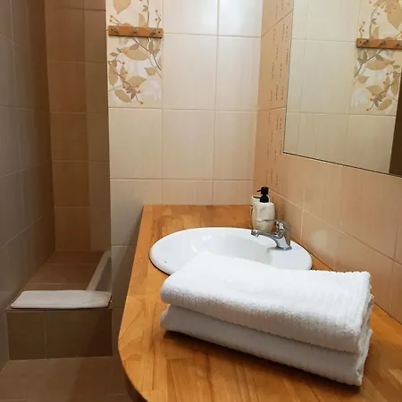 Casa de hóspedes Agatomdom Gdansk, Taras-grill-kuchnia, 1800m Stare 3*