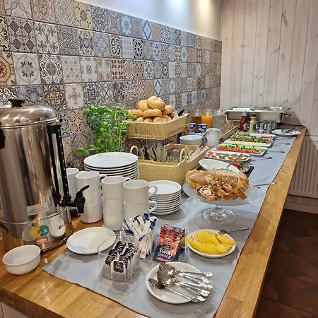 Gæstehus Agatomdom Gdansk, Taras-grill-kuchnia, 1800m Stare *