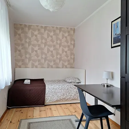 Agatomdom Gdansk, Taras-grill-kuchnia, 1800m Stare Konukevi