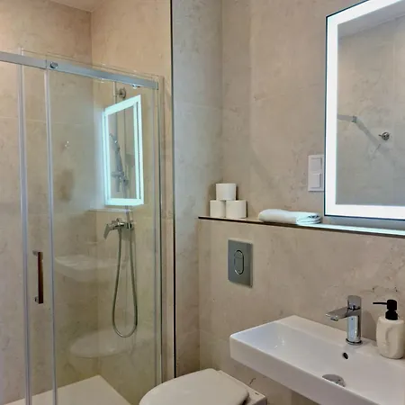 Agatomdom Gdansk, Taras-grill-kuchnia, 1800m Stare 3*