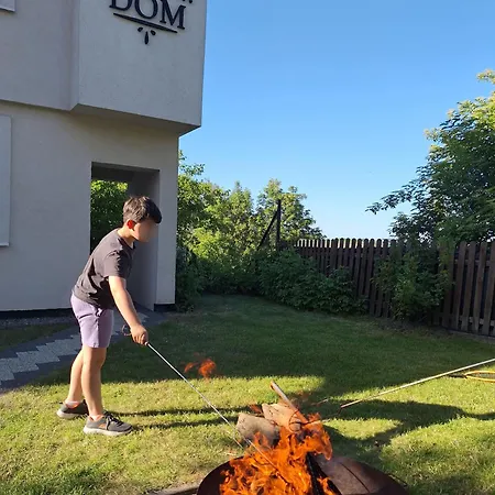 Agatomdom Gdansk, Taras-grill-kuchnia, 1800m Stare Pensión *