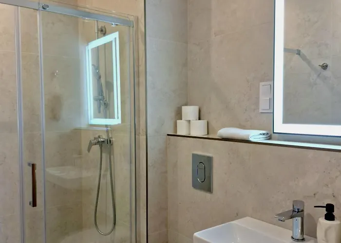 Agatomdom Gdansk, Taras-grill-kuchnia, 1800m Stare 3*